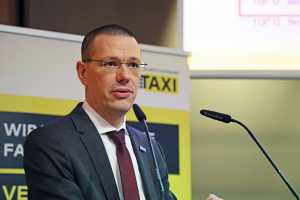 Michael Oppermann, Geschäftsführer des BVTM: „Wer Mobilität dauerhaft sichern will, darf nicht zulassen, dass einzelne Anbieter mit künstlich subventionierten Niedrigpreisen gewachsene Strukturen zerstören.“ Bild: M. Tüxen