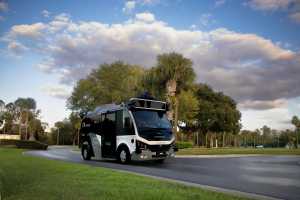 Der vollelektrische Karsan Autonomous e-JEST ist ein 19-Fuß-Minibus mit SAE-Level-4-Automatisierung und barrierefreiem Zugang. Erste Einsätze des Fahrzeugs sind in Atlanta und Altamonte Springs geplant. | Foto: Karsan