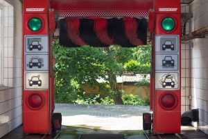 Sollte ein Fahrzeug bei der maschinellen Autowäsche beschädigt werden, sollte man Schadenersatz-Ansprüche an den Betreiber prüfen.| Foto: VDdigital_pixabay