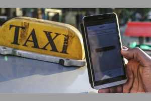 Taxifahren per Uber-App - in Kenia geht das noch. | Foto: Daniel Irungu/dpa/picture alliance