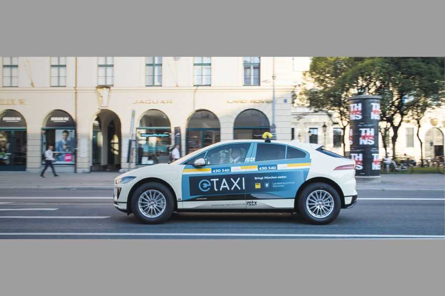 Akku-Realität statt Smartphone-Mythos – die Fahrzeug­batterien der E-Taxis hatten zum Teil nach 260.000 km noch 97 Prozent Batterie­kapazität. Bild: mtz