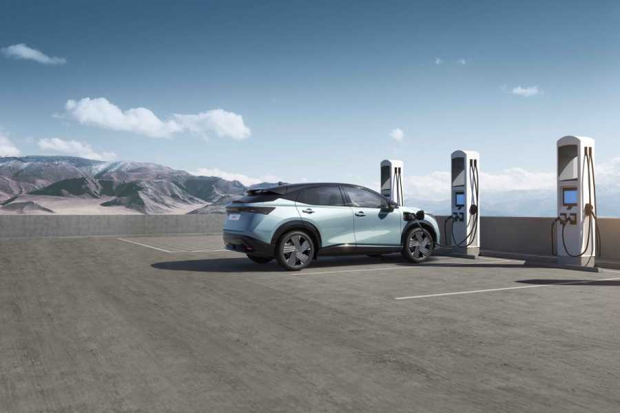 https://taxi-heute.deDie DC-Ladeleistung blieb bei eher dezenten 130 kW Maximum. | Foto: Nissan