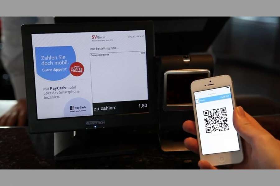 Wie derzeit bei PayCash sollen Daimler-Kunden künftig mit Mercedes pay viele Dienste per Smartphone bezahlen können. (Foto: PayCash Europe)