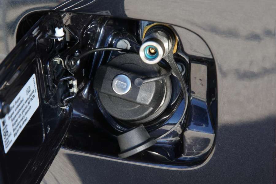 Der VW Caddy TGI ist derzeit das einzige Modell im ganzen Volkswagen-Konzerns, das man als Erdgas-Taxi bestellen kann. (Foto: Volkswagen Nutzfahrzeuge)