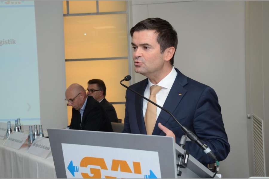 Benjamin Sokolovic, Hauptgeschäftsführer des GVN, möchte mit 24 Wahlprüfsteinen an potenzielle Landtagskandidaten herantreten. (Foto: Dietmar Fund)