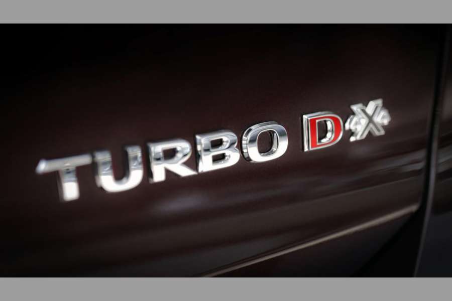 Dieses Typenschild kennzeichnet die neue Top-Diesel-Motorisierung im Opel Insignia. (Foto: Opel)