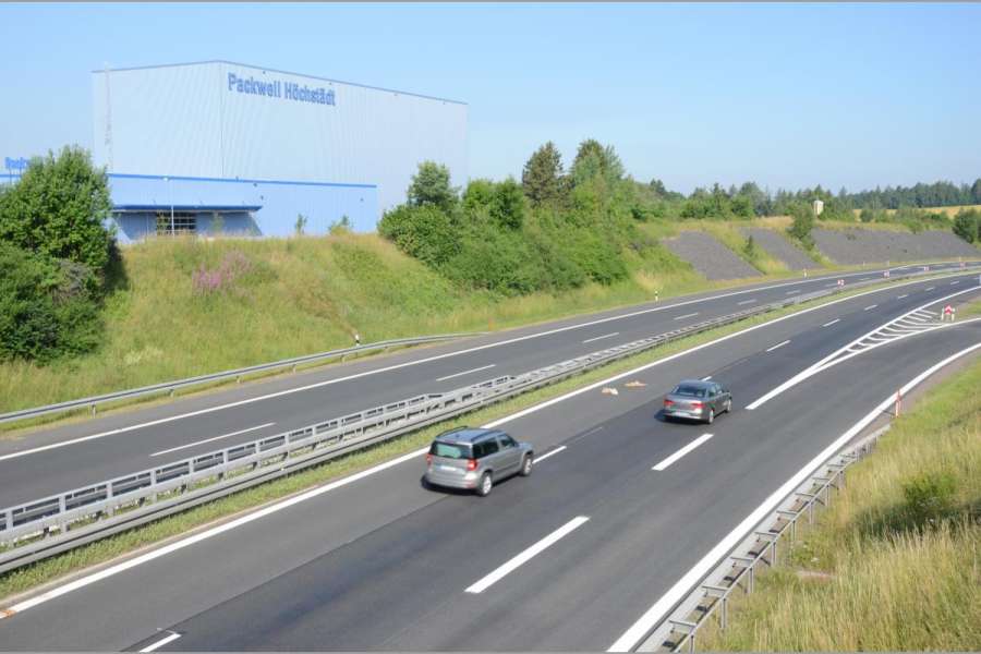 Wer auf der Autobahn schneller als 130 km/h fährt, hat bei einem Unfall schlechte Karten. (Foto: Dietmar Fund)