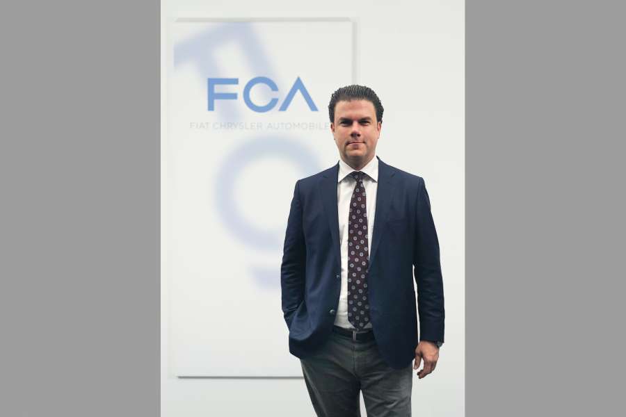 Frank Schnell ist als Direktor Fleet & Business Sales auch der „Strippenzieher“ für den aktuellen Taxi-Ansprechpartner Norbert Wiederschein. (Foto: FCA Germany AG)