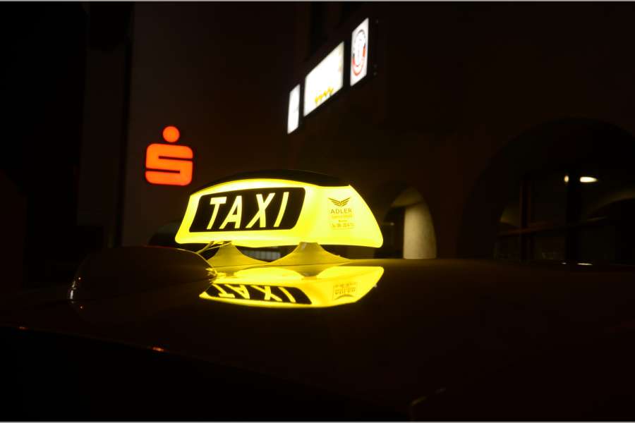 Das von der Gleichstellungsbeauftragten der Stadt Sehnde betreute Frauen-Nacht-Taxi soll Frauen vor Übergriffen schützen. (Symbolfoto: Dietmar Fund)
