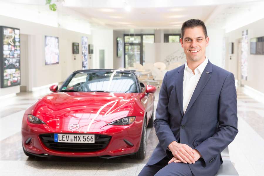 Felix Gebhard ist der neue Direktor Vertrieb. Er hatte bislang viel mit Händlern zu tun, die für eine Taxi-Strategie von hoher Bedeutung wären. (Foto: Mazda)