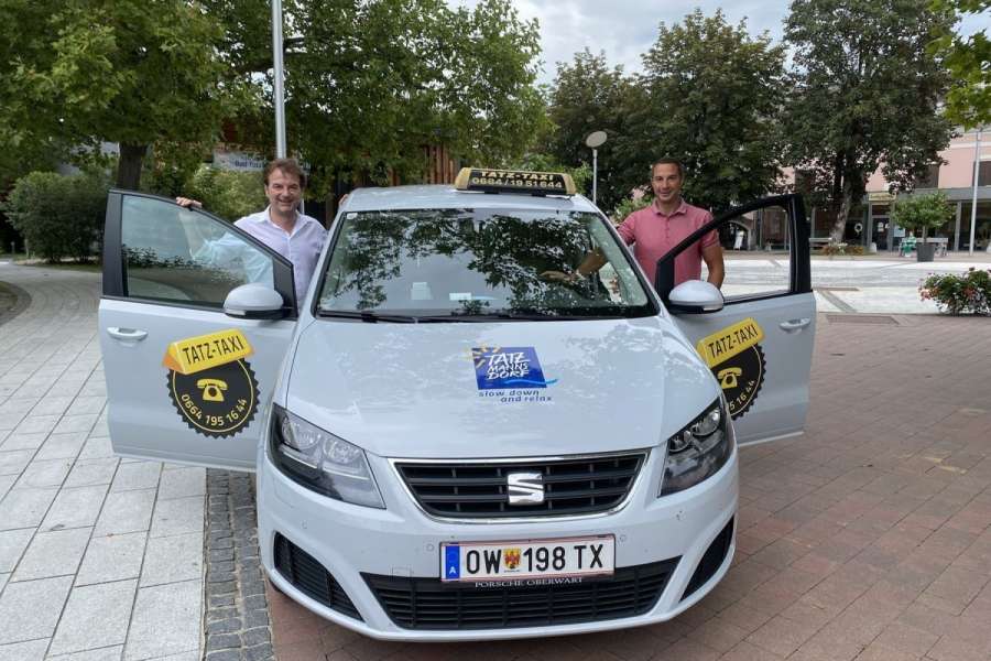 Das TATZ-TAXI wird von der Taxi Shahid KG betrieben und ist ein Seat Alhambra. (Foto: Gemeinde Bad Tatzmannsdorf)
