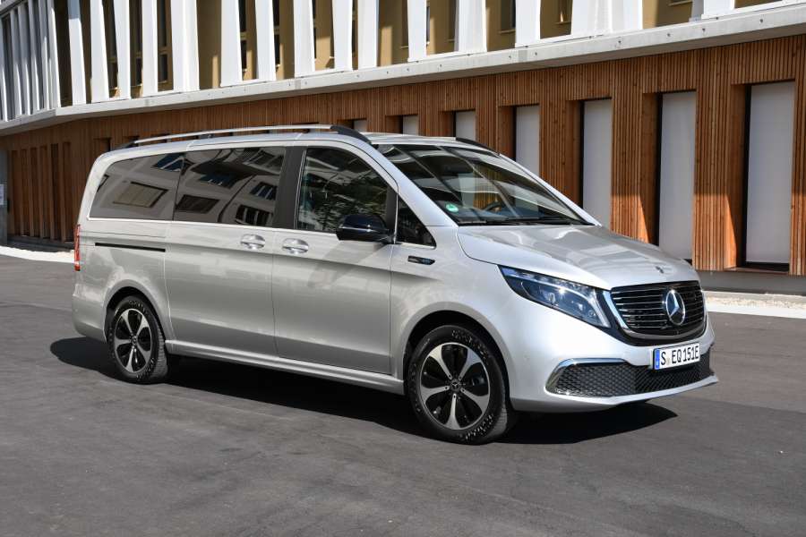 Ein solcher Mercedes-Benz EQV läuft demnächst in einer ländlichen Kleinstadt Bayerns als Taxi. (Foto: Dietmar Fund)