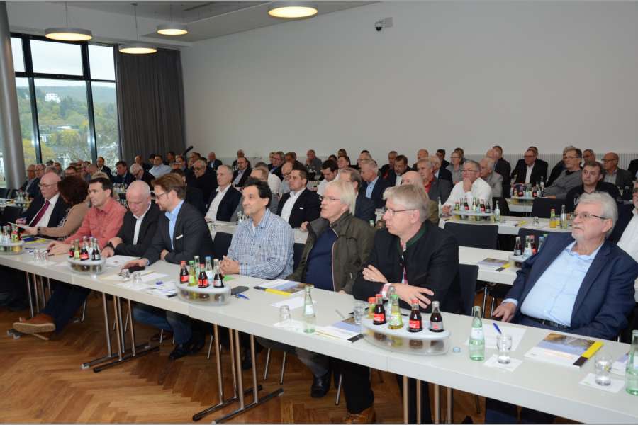 Anders als zuletzt im November 2019 in Koblenz (Foto) wird die diesjährige Mitgliederversammlung des Bundesverbandes Taxi und Mietwagen e.V. virtuell stattfinden. (Foto: Dietmar Fund)