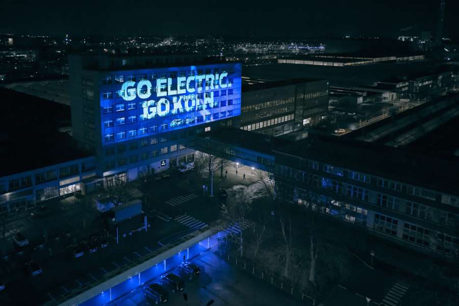 Ford will ab 2023 in seinem Kölner Werk Elektroautos bauen, die zusammen mit Volkswagen entwickelt werden. (Foto: Ford)