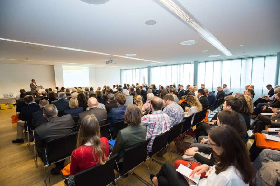 Wie hier bei der letzten Veranstaltung 2018 finden die Vorträge in unterschiedlich großen Räumen statt. (Foto: Tobias Vollmer)