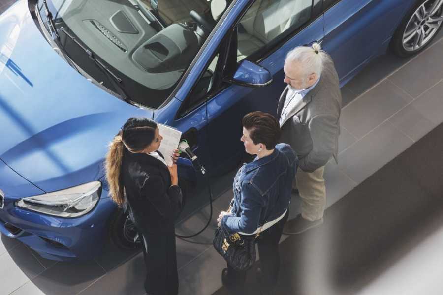 Batterien gebrauchter E-Autos haben nach 55.000 Kilometern noch 95,5 Prozent Kapazität. | Foto: Ayvens_Getty Images