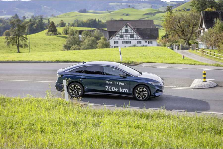 Schweizer Langläufer: Unter den kundigen und knausrigen Händen von Langstreckenrekordler Felix Egolf gelang eine Marathonfahrt über 794 Kilometer. | Foto: VW