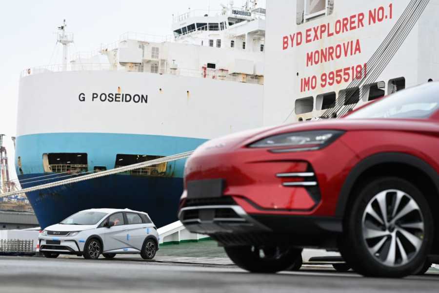 Trotz EU-Zöllen nehmen die Importe von E-Autos aus dem Reich der Mitte in die EU nicht ab, sondern legten sogar um acht Prozent zu. (Foto: dpa/Lars Penning)