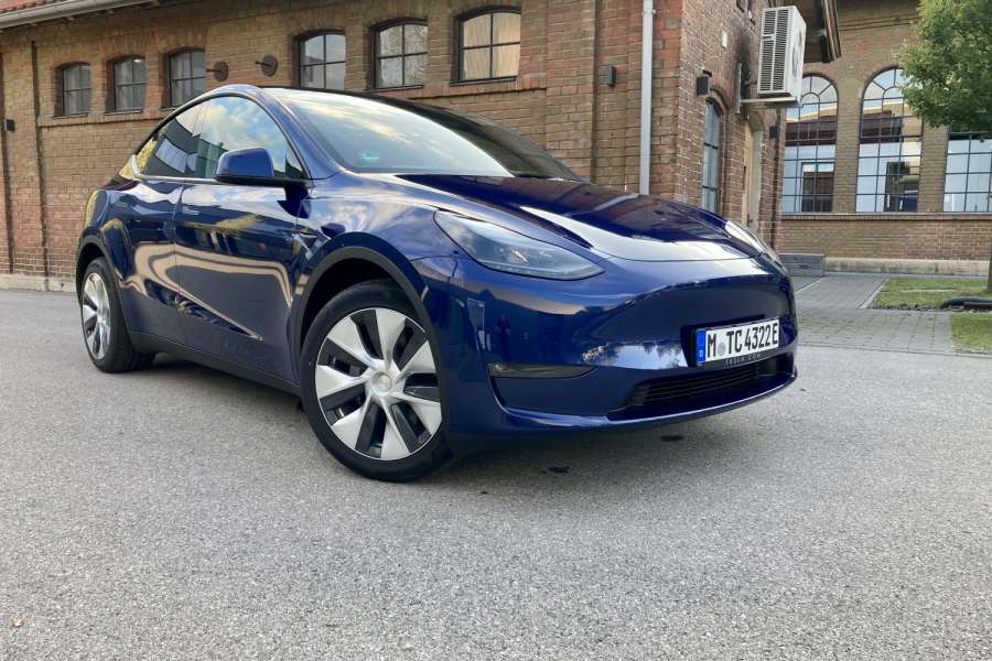 Platz und Flexibilität: Das Model Y bietet vor allem im Heckbereich mehr als das Model 3. (Foto: G. Soller)