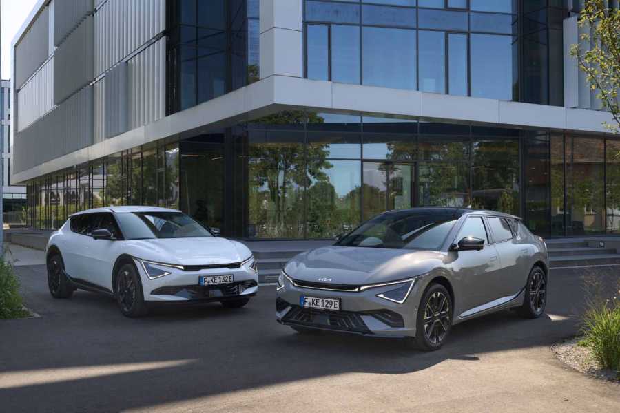 Am deutlichsten erkennt man den EV6 2025 an der neuen Front mit der "Starmap" - Beleuchtung. .| Foto: Kia