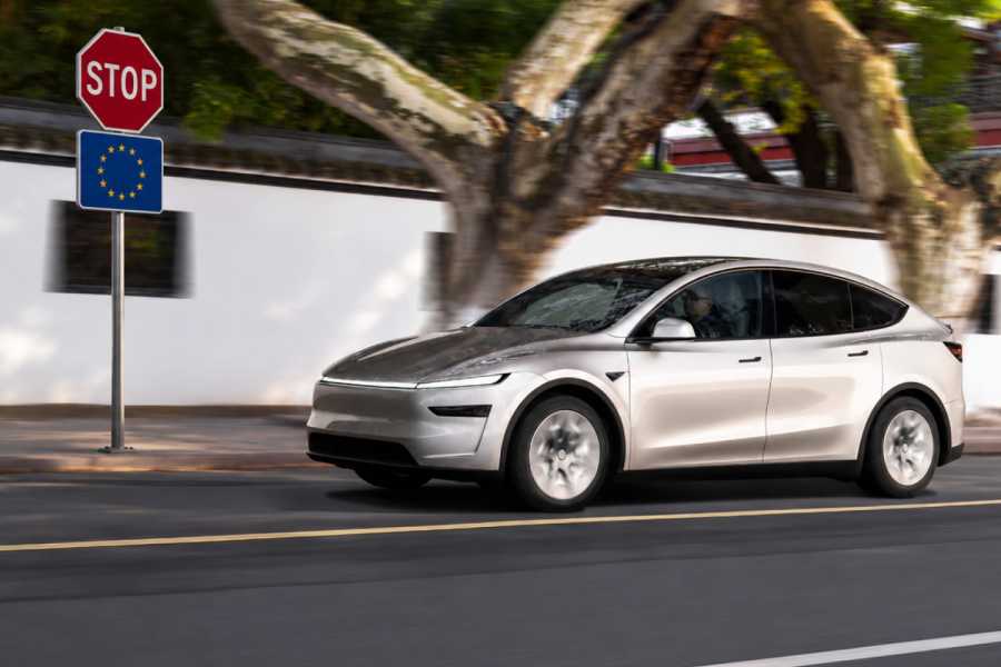 Von der EU gestoppt. Teslas FSD wird erst einmal nicht europaweit eingeführt werden können.| Foto: Tesla/taxi heute Redaktion