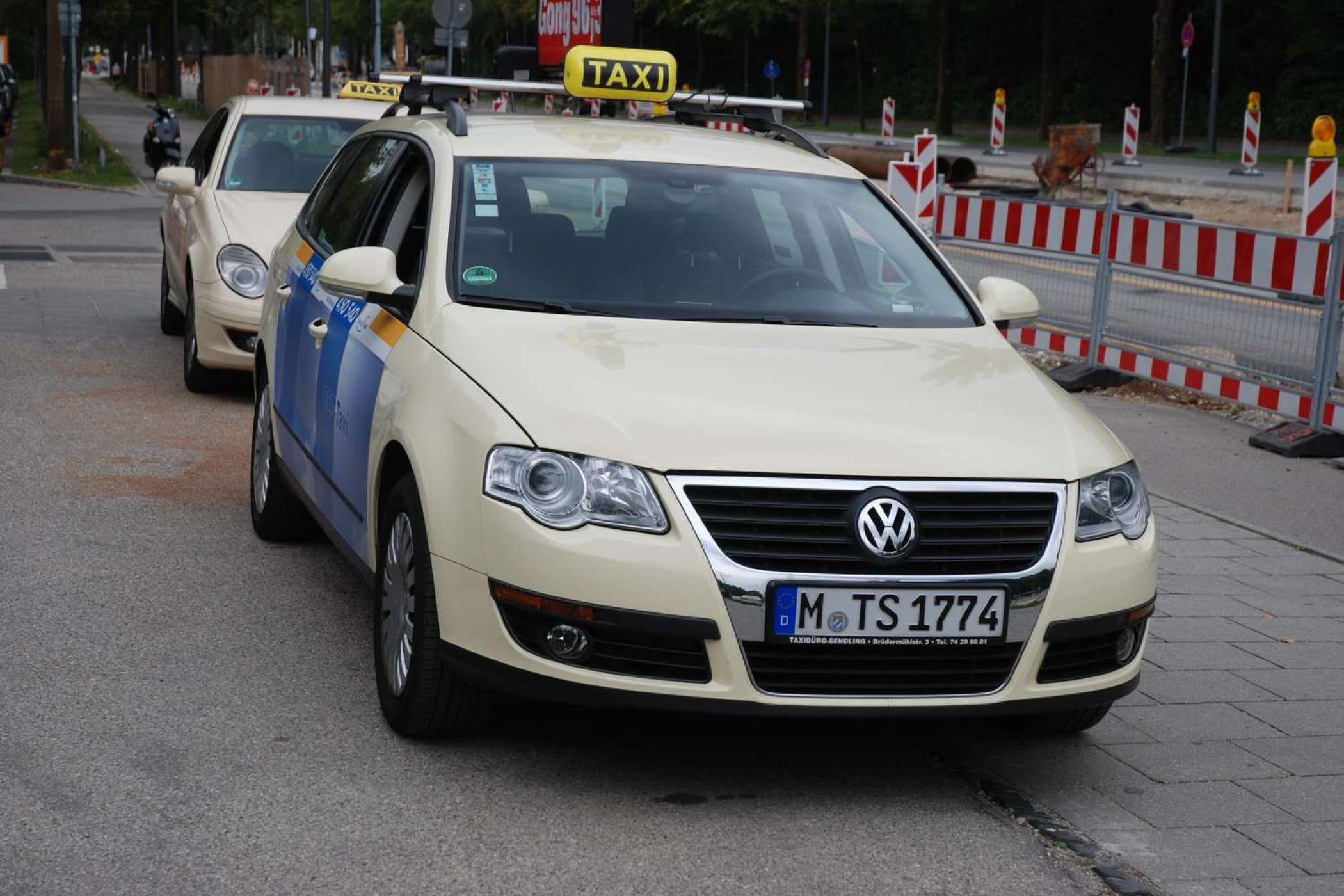 Getestet während mehrerer Taxischichten: Der VW Passat TSI Eco-Fuel | jh