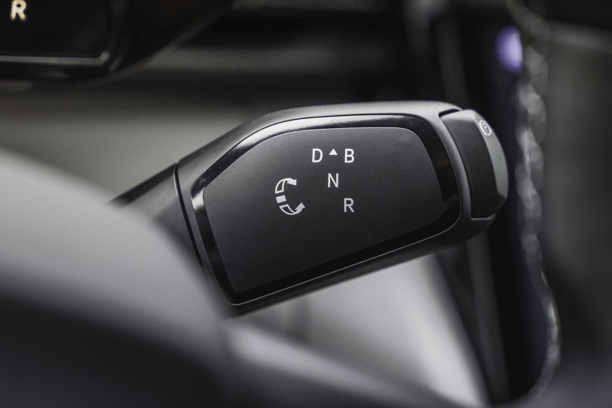 Fahrwählhebel am Lenkstock wie im VW-Konzern. | Foto: Ford