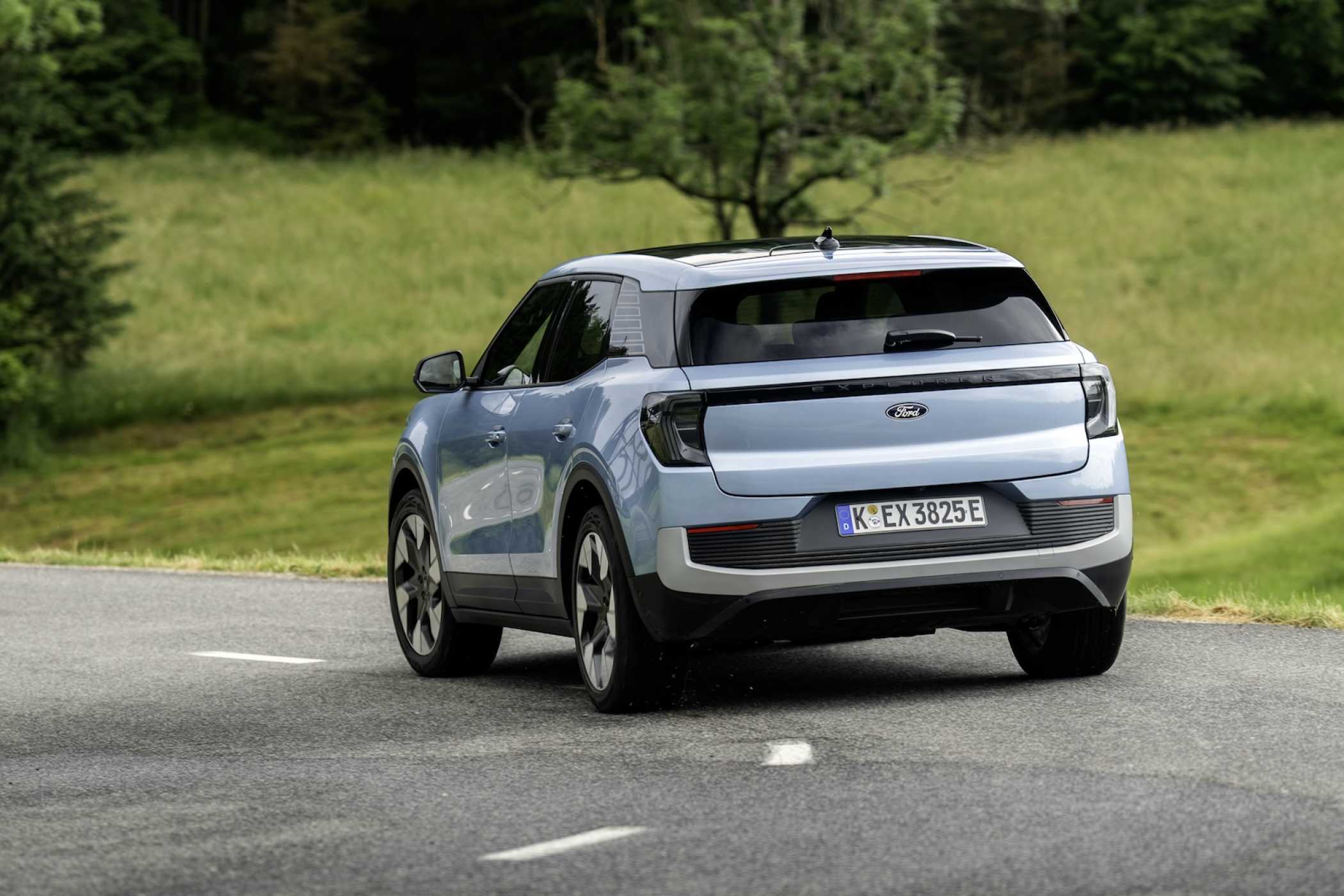 Fahrwerken kann der Explorer, wenngleich es für Markenfans gern noch knackiger sein könnte. | Foto: Ford