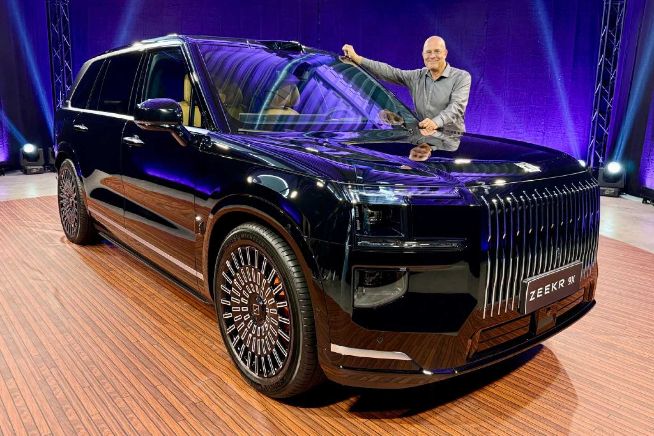 Der 9X ist das neue Topmodell von Zeekr. | Foto: Christian Brinkmann