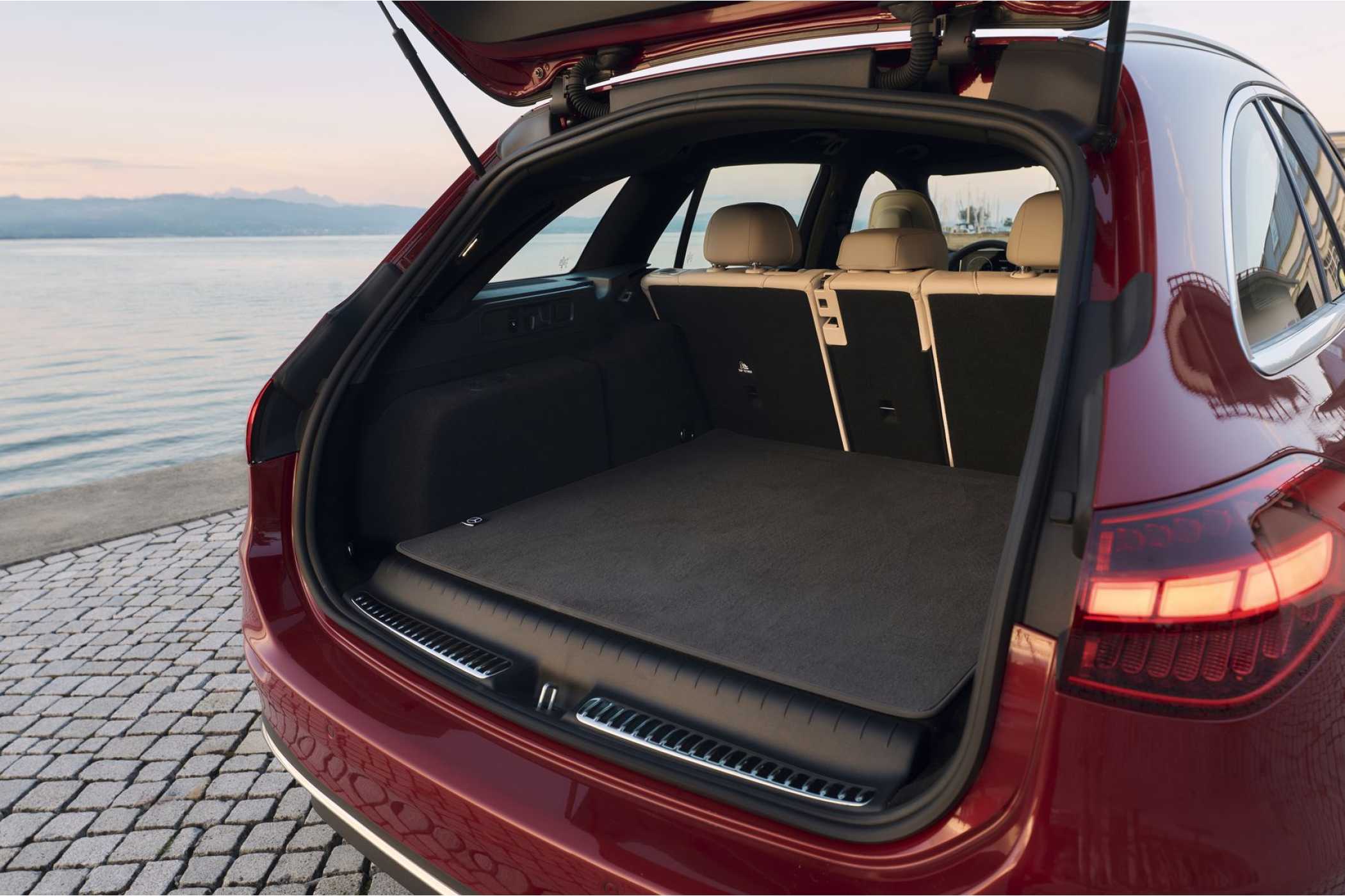 Darum wählen C-Klasse Kunden das T-Modell: 490  bis 1.510 Liter Kofferraumvolumen.| Foto: Mercedes-Benz