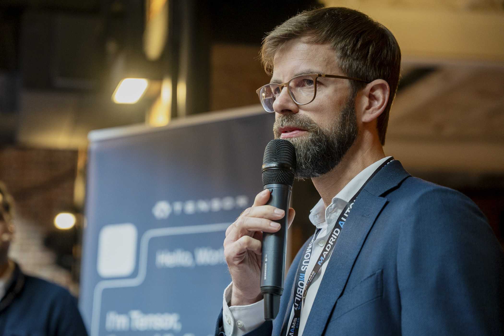 Gregor Beiner - einst E-Taxi Pionier - ist jetzt der erste Taxi-Unternehmer, der eine Kooperation mit einem Robotaxi-Unternehmen eingeht.| Foto: David Ruiz
