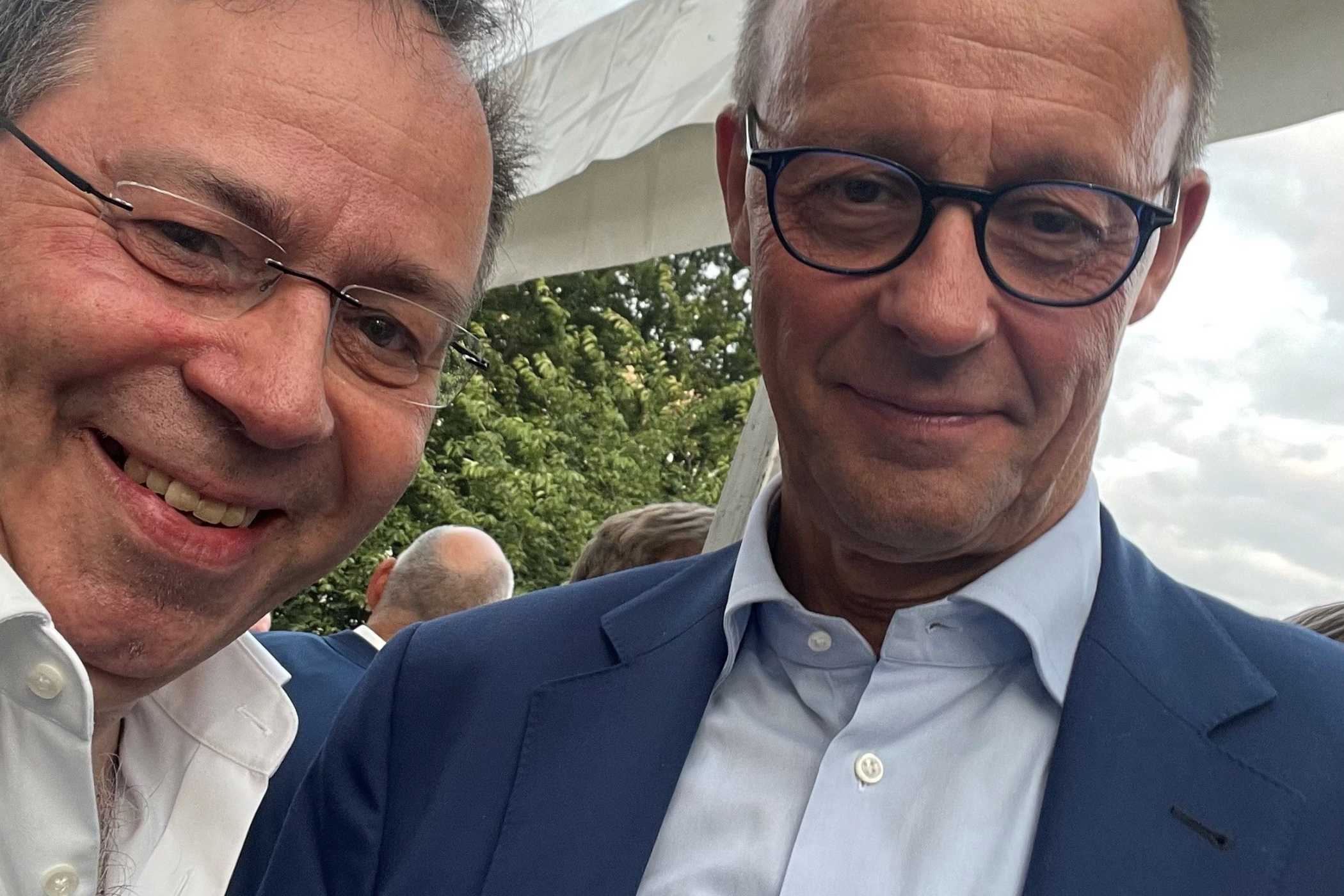 Platz 3: Brandbrief des TMV an Merz und Söder » https://www.taxi-heute.de/node/25784 | Patrick Meinhard ist politisch vernetzt - hier traf er Mitte 2023 den CDU Vorsitzenden Merz.| Foto: TMV