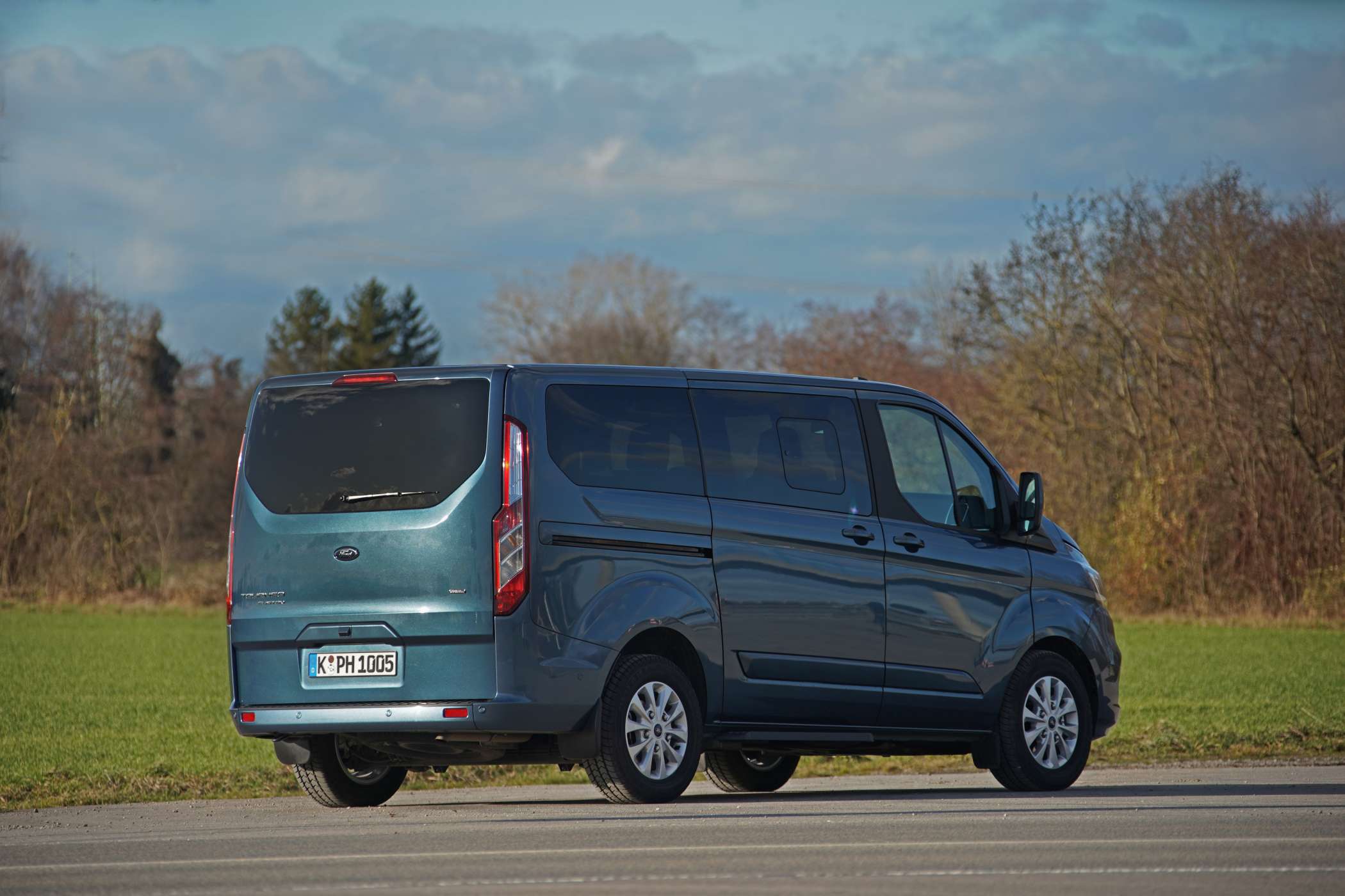 Eine Anhängelast ist für den Tourneo Custom PHEV nicht vorgesehen. (Foto: Ford)