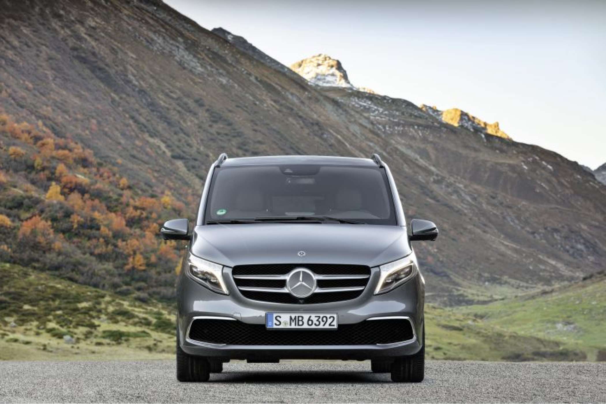 Der Notbremsassitent wurde um eine Fußgängererkennung ergänzt.  | Foto: Daimler