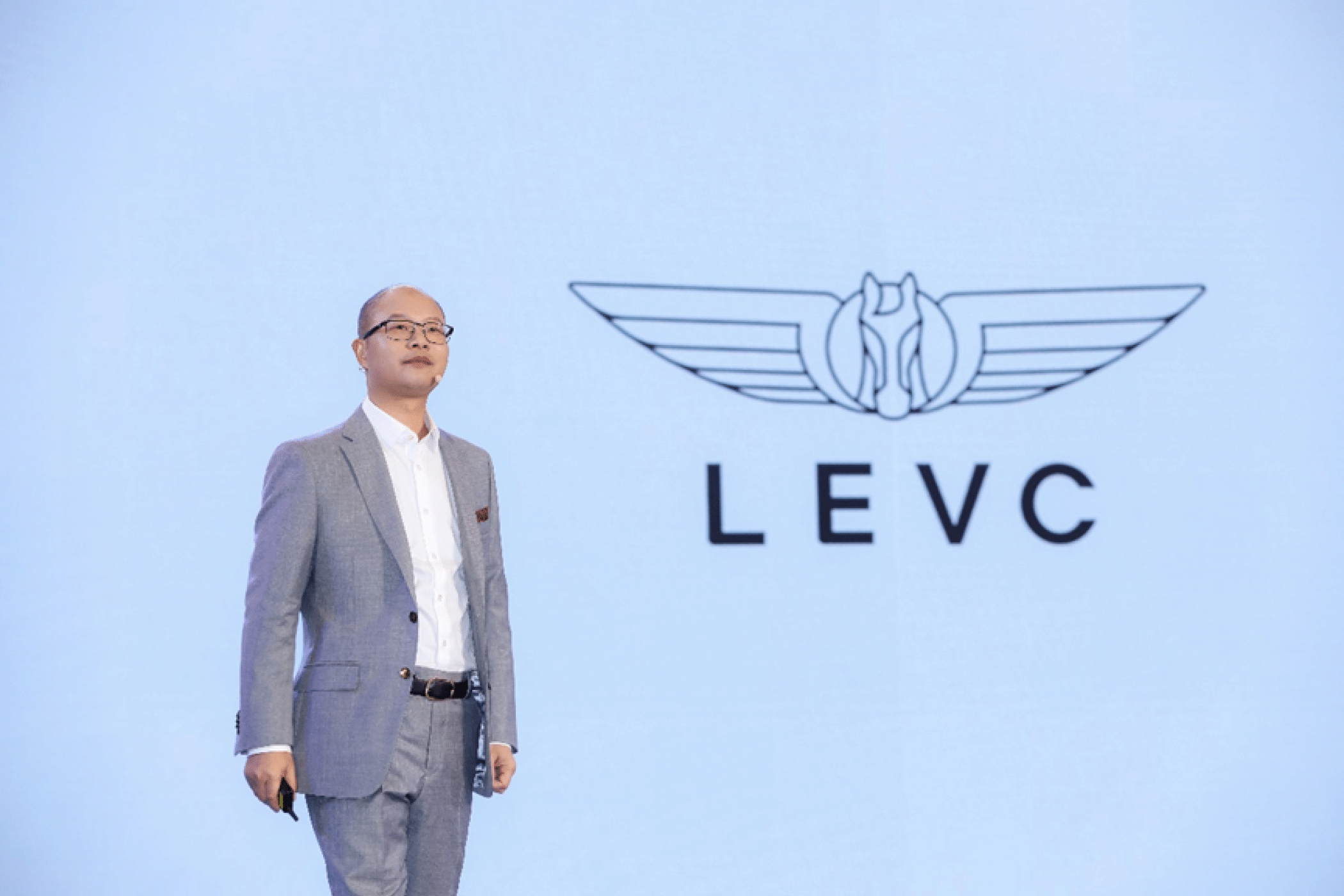 CEO Alex Nan hofft auf eine große Zukunft.  | Foto: LEVC