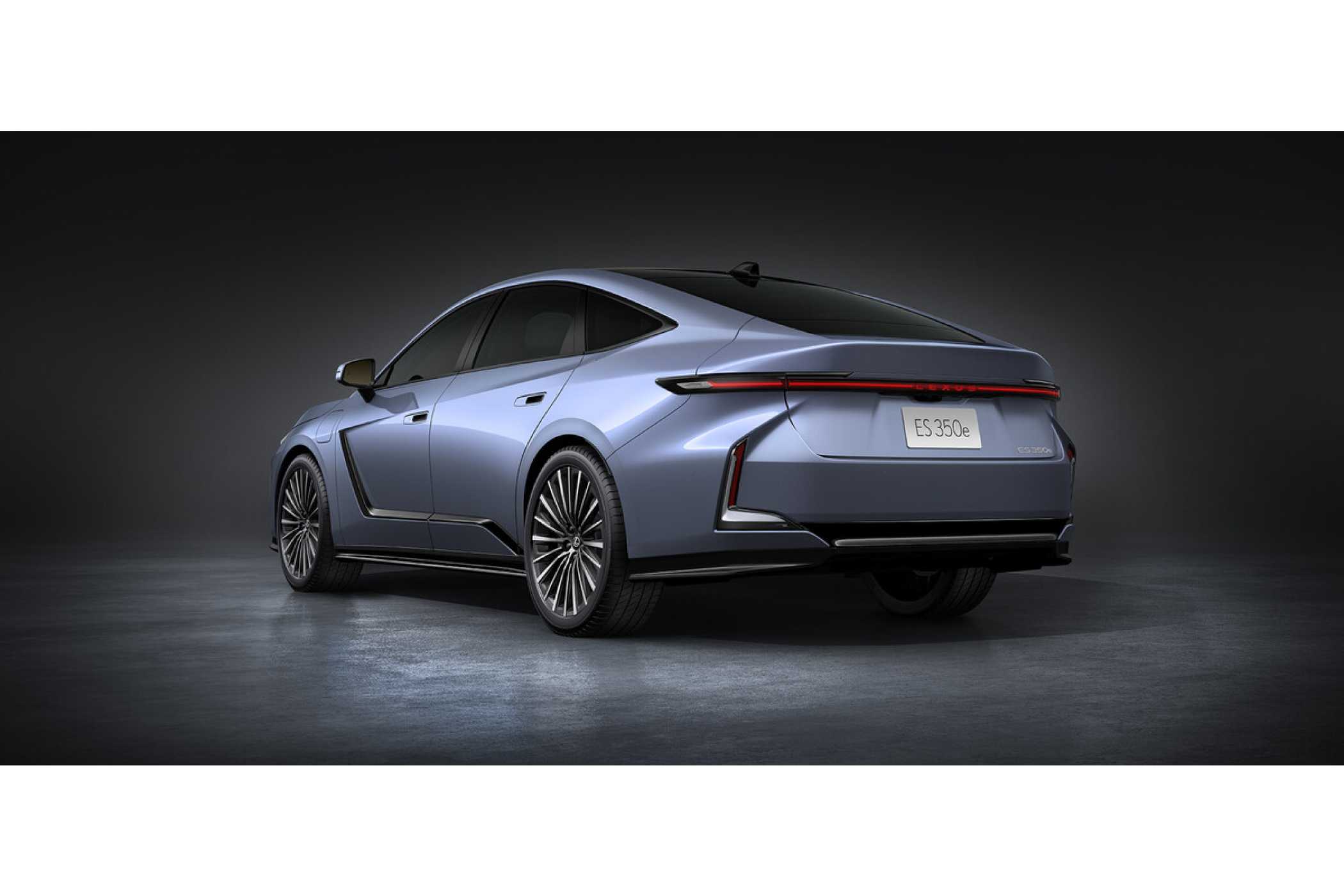 Belirgin arka kısım. | Foto: Lexus