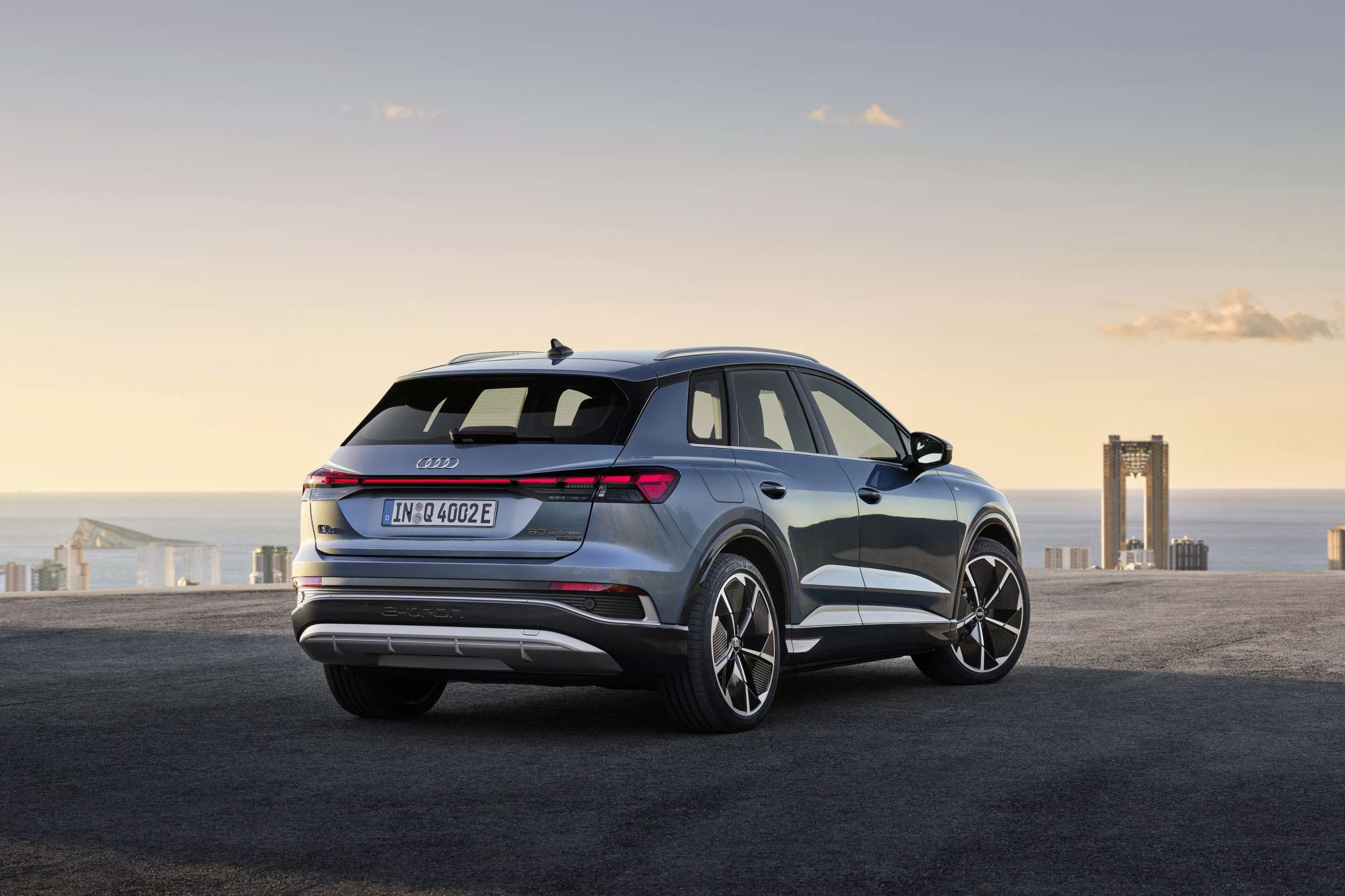 Optisch reiht sich der Q4 e-tron nahtlos ins Programm ein. | Foto: Audi