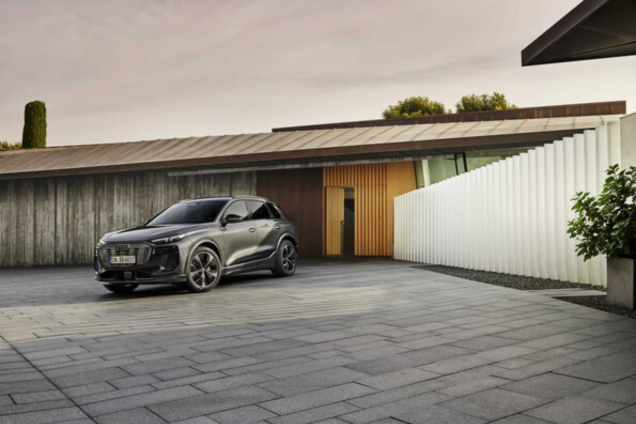 Der SQ6 e-tron unterscheidet sich nur in Details. | Foto: Audi