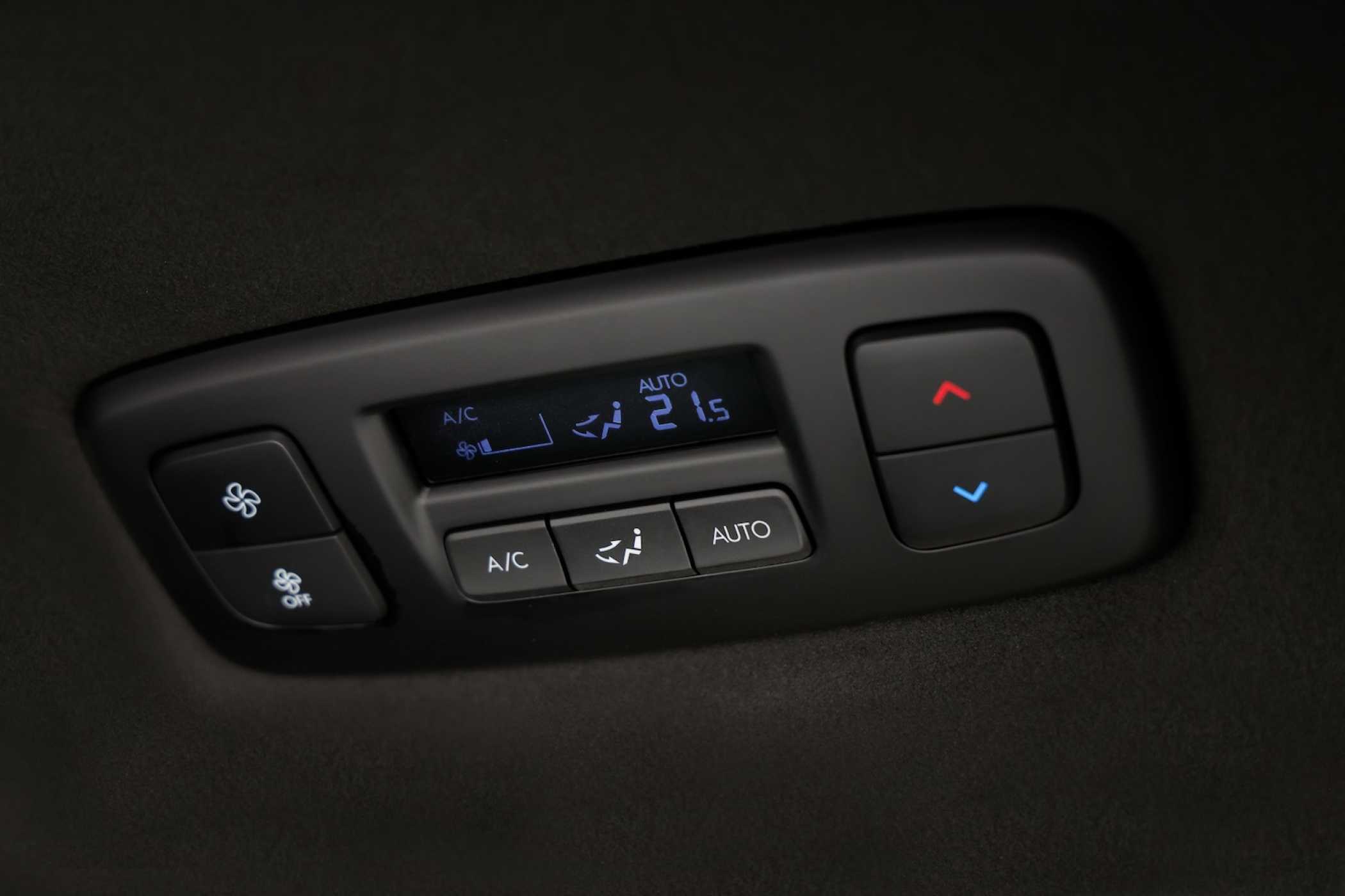 Klimatisierung im Fond im Dach.| Foto: Hyundai