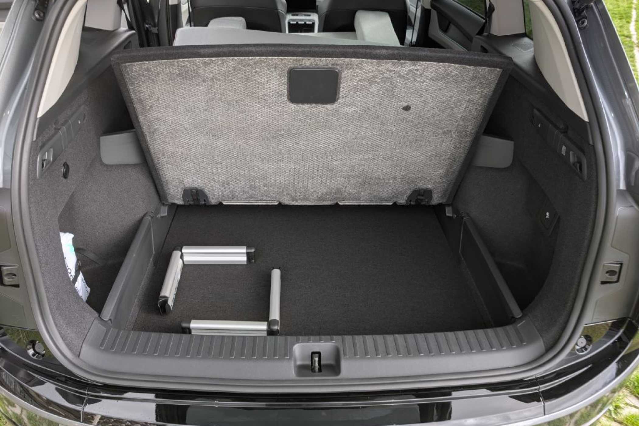 Simply clever Details wie die Klettprofile dürfen nicht fehlen. | Foto: Skoda