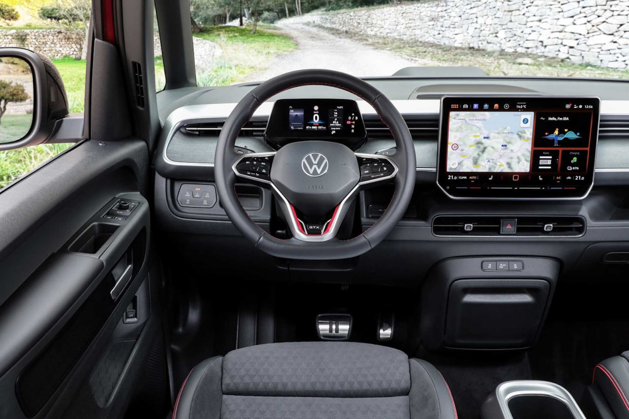 Innen das bekannte Armaturenbrett. | Foto: VW