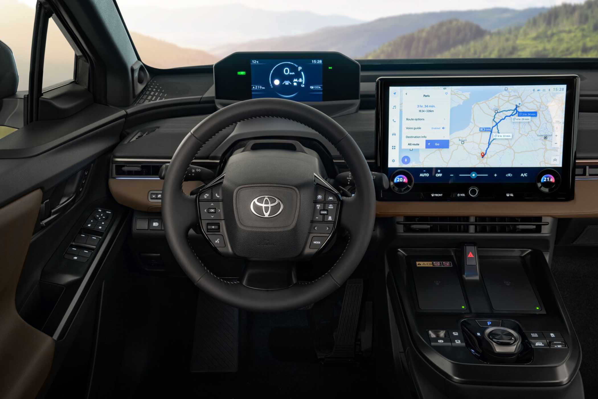 The navigation system can automatically suggest charging points on a calculated route.| Photo: Toyota