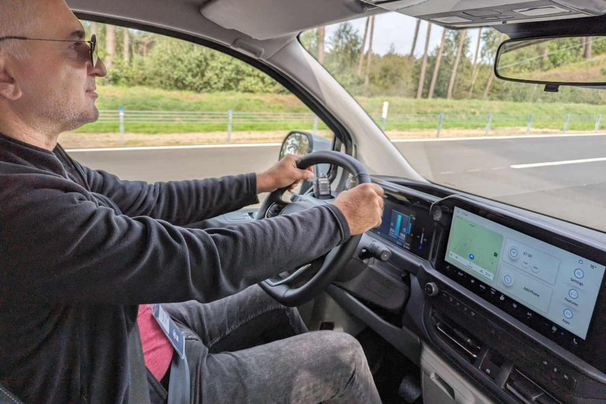 Das Handling ist agil, der Antritt exzellent, ebenso die Wendigkeit. (Foto: J. Reichel)