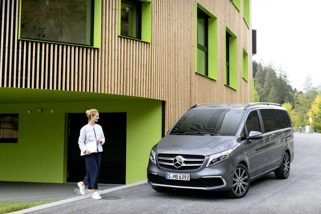 Sauber auch in der City: Aufwändige Abgasreinigung soll der V-Klasse/Vito-Reihe zu top Emissionswerten in sämtlichen Betriebszuständen verhelfen. | Foto: J. Reichel
