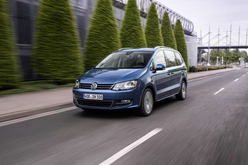 Für den Sharan bezahlt Volkswagen 1.500 Euro Eroberungsprämie, wenn man ihn als Taxi bestellt. (Foto: Volkswagen)