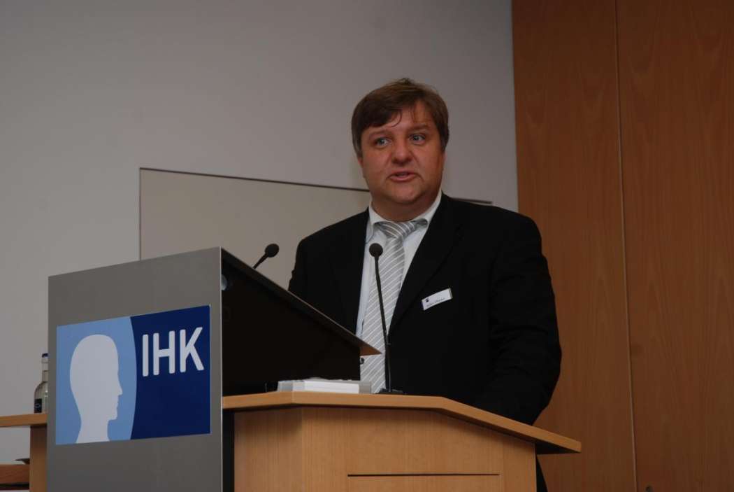 Wie im Oktober 2014 hat Volker Uflacker von der IHK Ostwestfalen zu Bielefeld ein interessantes Programm zusammengestellt. (Foto: Dietmar Fund)