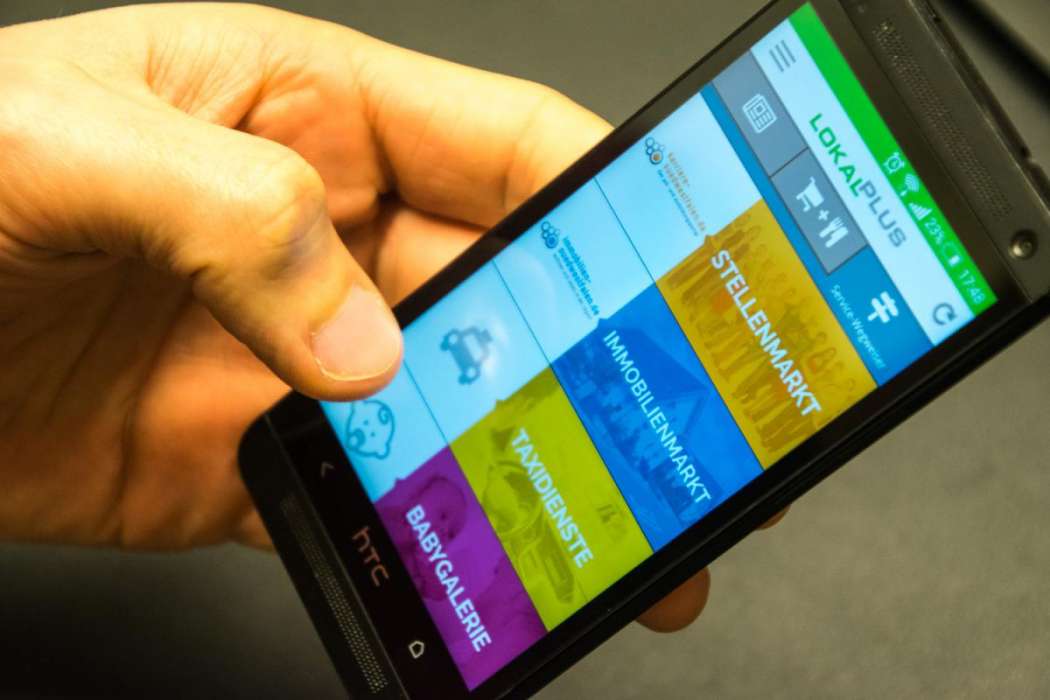 Über die regionale App kann man Taxiunternehmen einfach direkt anrufen. (Foto: LokalPlus/Sven Prillwitz)