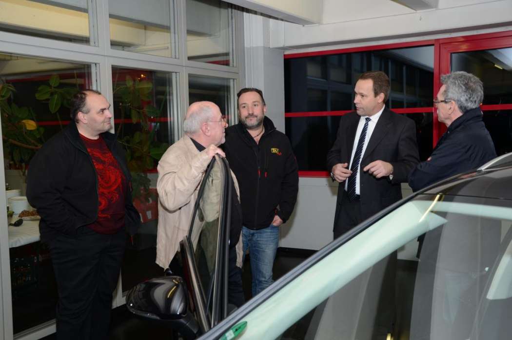 Wie hier 2015 bekommen die Besucher in lockerer Runde gute Informationen. (Foto: Dietmar Fund)