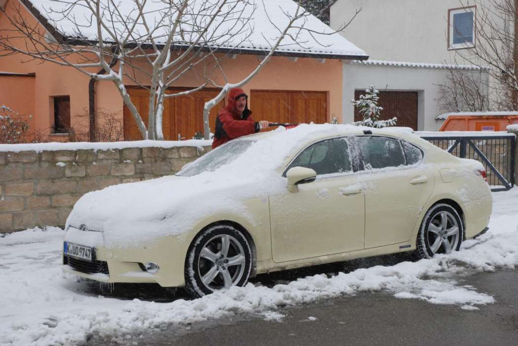 Auf winterlich glatten Straßen sollten Taxifahrer am besten gar nicht erst ins Schleudern kommen. (Foto: Dietmar Fund)