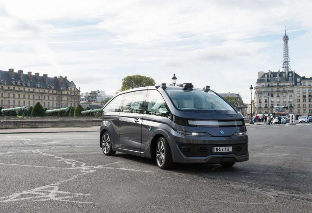 Navya hat das Autonom Cab nicht nur entwickelt, sondern baut und vertreibt es auch selbst. (Foto: Michael Gounon / Navya)
